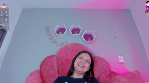 Snapshot of engelstone_ chatting on February 8, 2025, 1:54 am E N G E L online show from February 8, 2025, 1:54 am