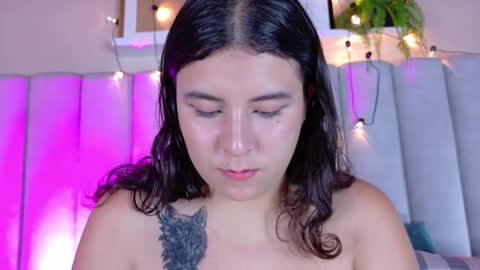 Snapshot of engelstone_ chatting on September 16, 2025, 7:37 pm E N G E L online show from September 16, 2025, 7:37 pm