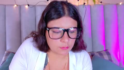 Snapshot of engelstone_ chatting on September 23, 2025, 7:50 pm E N G E L online show from September 23, 2025, 7:50 pm