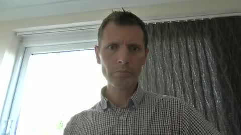 EnglishGuy183 online show from June 10, 2026, 4:39 pm