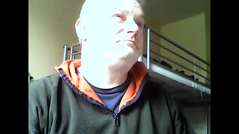 englishguysurrey online show from May 8, 2026, 1:38 pm