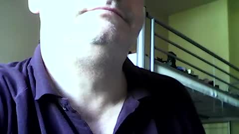 englishguysurrey online show from July 27, 2026, 6:20 am
