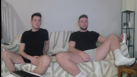 Snapshot of englishladxxx chatting on December 18, 2024, 10:57 pm Englishladxxx online show from December 18, 2024, 10:57 pm