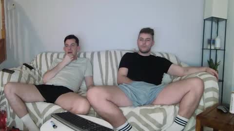 Snapshot of englishladxxx chatting on February 20, 2025, 9:42 pm Englishladxxx online show from February 20, 2025, 9:42 pm
