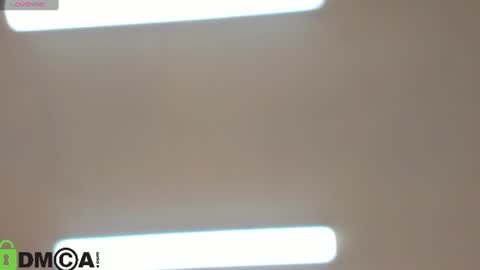 Snapshot of enigmatic_ella chatting on June 24, 2026, 1:04 am Ella online show from June 24, 2026, 1:04 am
