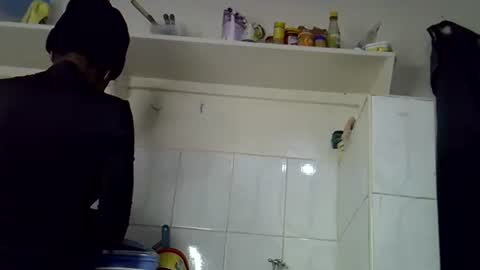 enkarxx online show from April 13, 2026, 7:36 am