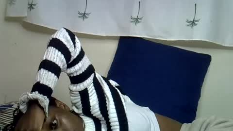 Snapshot of enkarxx chatting on July 14, 2026, 2:05 am enkarxx online show from July 14, 2026, 2:05 am