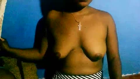 Snapshot of enna25 chatting on October 24, 2025, 12:23 pm ENNA online show from October 24, 2025, 12:23 pm