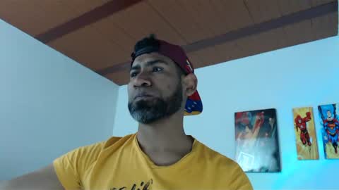 enriblack92 online show from December 26, 2024, 2:16 pm