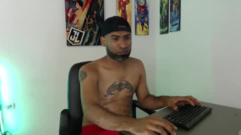 enriblack92 online show from January 2, 2025, 7:18 pm