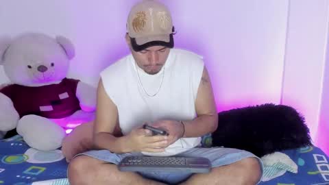 enrique online show from November 16, 2025, 2:22 pm