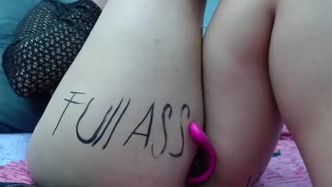 Snapshot of eny_dirty chatting on January 13, 2025, 8:58 pm Enny Dirty online show from January 13, 2025, 8:58 pm