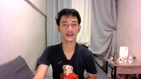 Snapshot of enzinoxx2024 chatting on September 9, 2025, 4:39 pm enzo online show from September 9, 2025, 4:39 pm