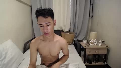 Snapshot of enzinoxx2024 chatting on September 22, 2025, 6:04 am enzo online show from September 22, 2025, 6:04 am