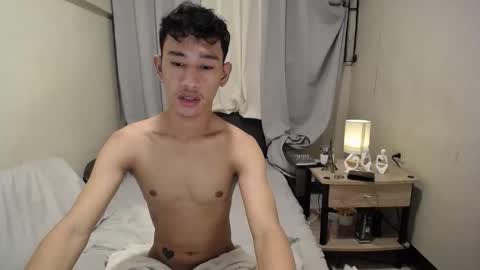 Snapshot of enzinoxx2024 chatting on October 4, 2025, 7:01 pm enzo online show from October 4, 2025, 7:01 pm