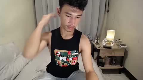 Snapshot of enzinoxx2024 chatting on October 16, 2025, 11:33 am enzo online show from October 16, 2025, 11:33 am