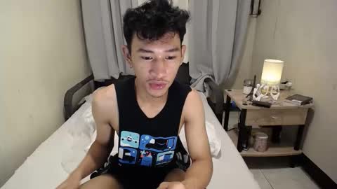 Snapshot of enzinoxx2024 chatting on October 29, 2025, 5:47 pm enzo online show from October 29, 2025, 5:47 pm