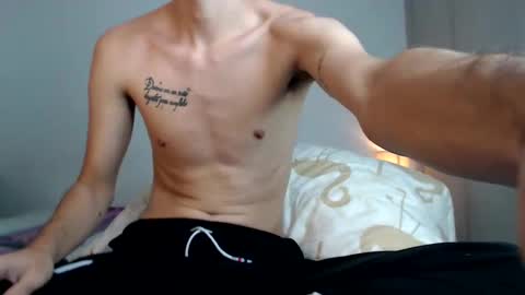 Snapshot of enzo_1408 chatting on December 10, 2024, 3:20 am enzo 1408 online show from December 10, 2024, 3:20 am