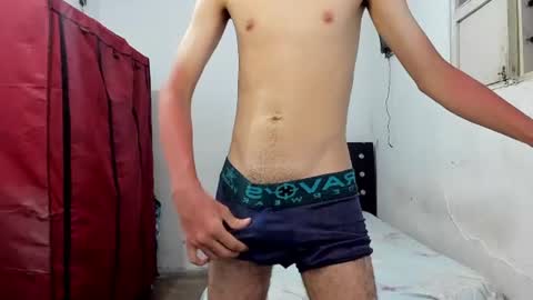 enzo_fernandez10 online show from July 9, 2026, 11:53 pm
