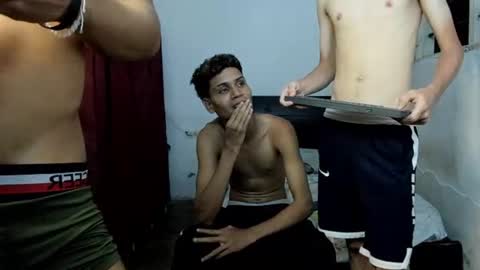 enzo_fernandez10 online show from July 14, 2026, 2:16 am