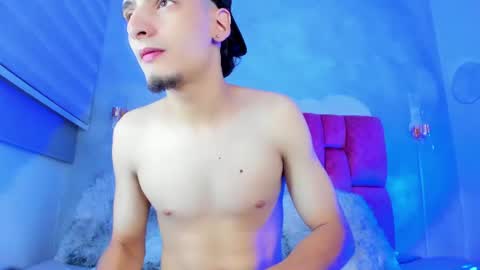 Snapshot of enzo_marblisky chatting on July 24, 2026, 1:58 am enzo_marblisky online show from July 24, 2026, 1:58 am