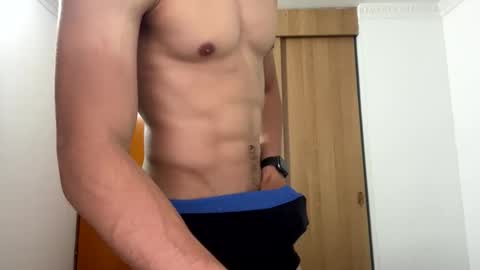 enzo_savage online show from June 5, 2026, 11:49 am