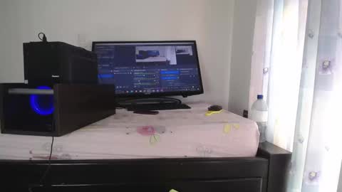 Eolicasextwo online show from January 14, 2025, 8:15 pm