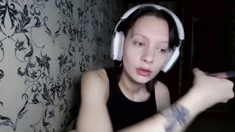 Lucy NEXT STREAM January 5 HNY  online show from April 2, 2026, 8:12 am