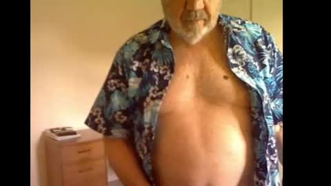 erasmus_d online show from July 25, 2026, 5:10 pm
