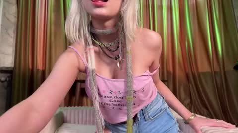 Alissa online show from March 27, 2026, 11:54 am