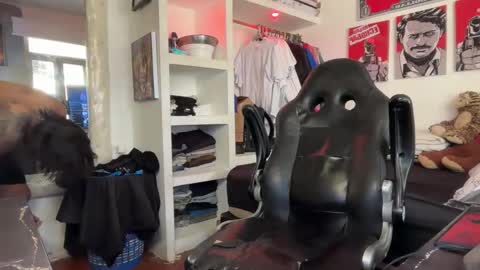 Tht BOSS Eren online show from March 6, 2026, 7:21 pm