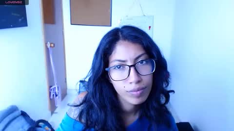 sofia online show from February 5, 2026, 7:18 pm