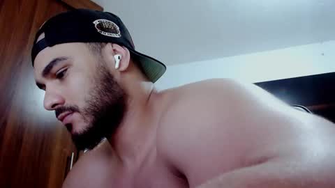 eren_smith online show from January 13, 2026, 9:47 am