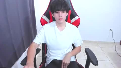 eren_tatakae online show from October 17, 2025, 6:32 pm