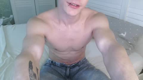 Snapshot of eric_crush chatting on January 18, 2025, 4:04 am Eric Crush online show from January 18, 2025, 4:04 am