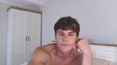 Snapshot of eric_crush chatting on November 30, 2025, 7:12 am Eric Crush online show from November 30, 2025, 7:12 am