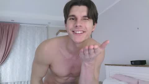 Snapshot of eric_crush chatting on February 13, 2026, 4:08 am Eric Crush online show from February 13, 2026, 4:08 am