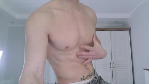 Snapshot of eric_crush chatting on February 21, 2026, 4:02 am Eric Crush online show from February 21, 2026, 4:02 am