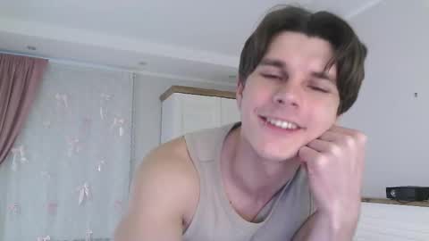 Snapshot of eric_crush chatting on March 3, 2026, 3:56 am Eric Crush online show from March 3, 2026, 3:56 am