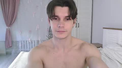 Snapshot of eric_crush chatting on March 20, 2026, 4:06 am Eric Crush online show from March 20, 2026, 4:06 am