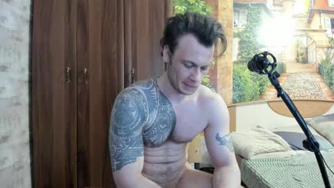 Eric online show from November 25, 2025, 1:55 pm