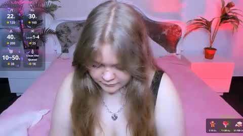 erica_love_ online show from September 12, 2025, 5:40 am