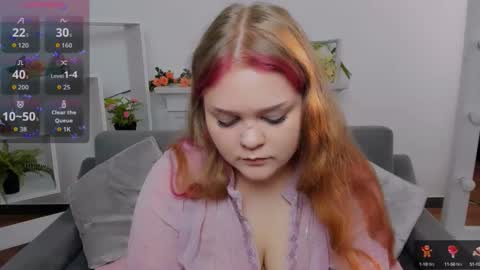 erica_love_ online show from October 7, 2025, 5:48 am
