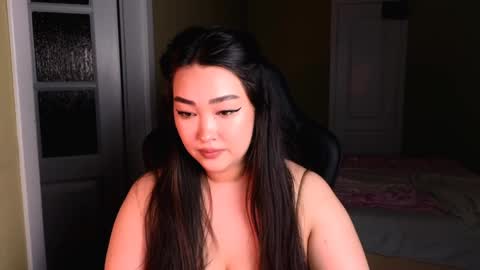 Erica Wayne online show from January 26, 2025, 5:13 pm