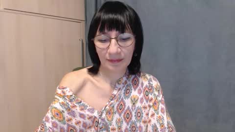 ericablack8 online show from February 23, 2026, 4:37 pm