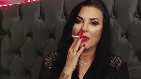 Erica online show from February 8, 2025, 7:49 pm