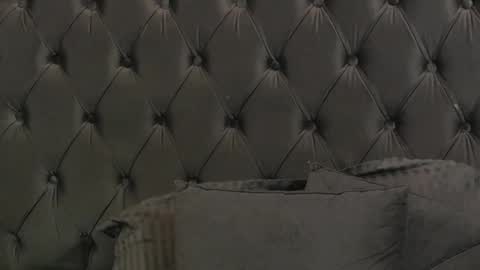 Erica online show from February 21, 2025, 7:54 pm