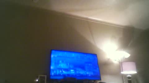 ericcamm online show from June 27, 2026, 1:43 am