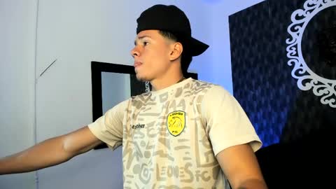 Erick  online show from April 3, 2026, 12:14 pm