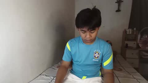 Snapshot of erick_cummer30 chatting on June 1, 2026, 12:34 am erick_cummer30 online show from June 1, 2026, 12:34 am
